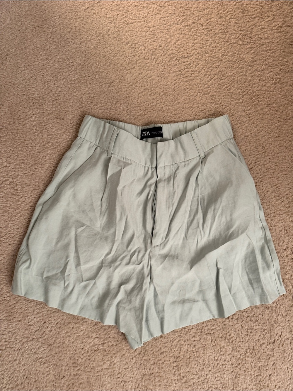 Zara Pale Sage High-Waist Pleated Linen-Blend Shorts